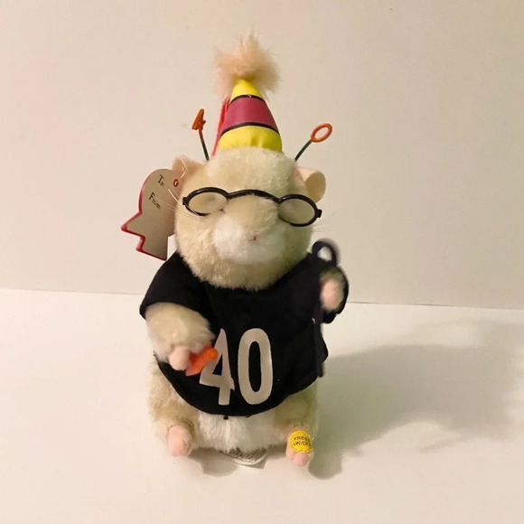 2003 Gemmy Dancing Hamster 40th Birthday They Say its Your  Birthday Beatles - Picture 6 of 16